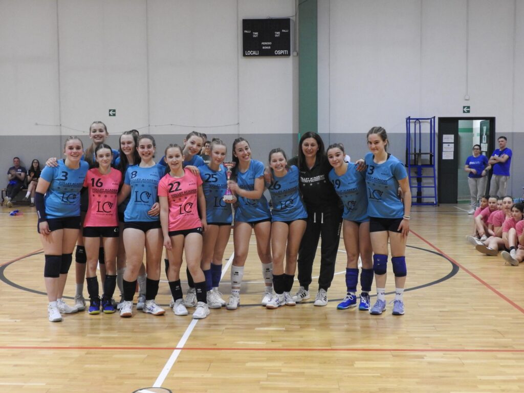 UNDER 14 VOLLEY ACADEMY V&V