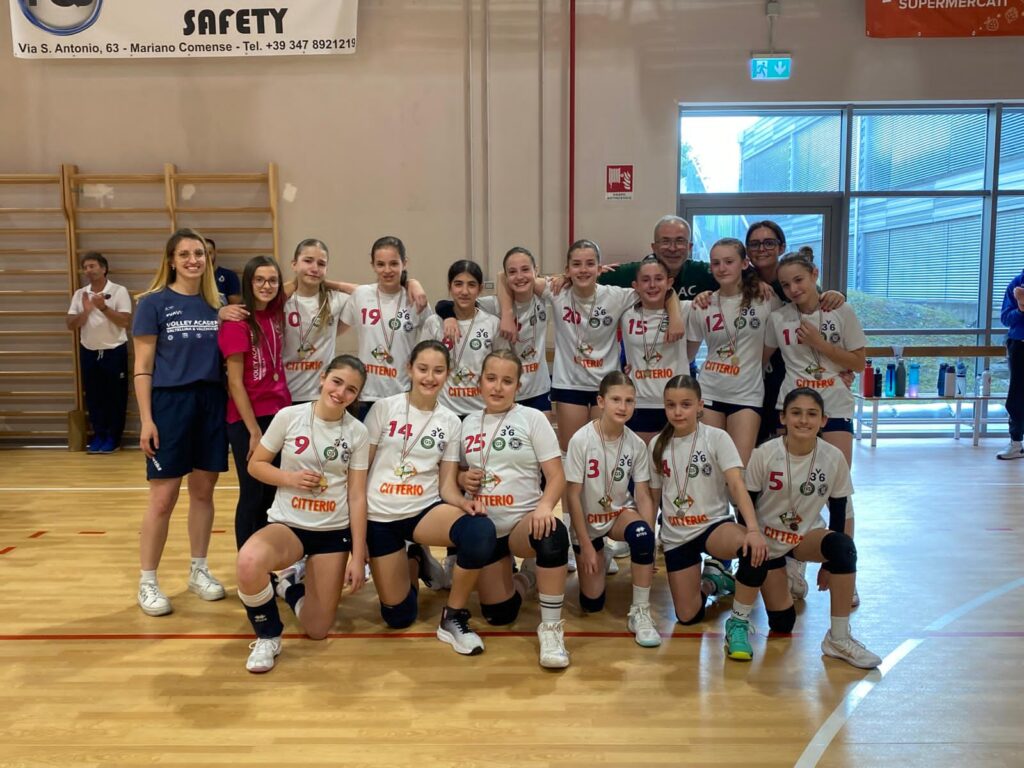Pallavolo Chiavenna VAVV seconda classificata U13 F
